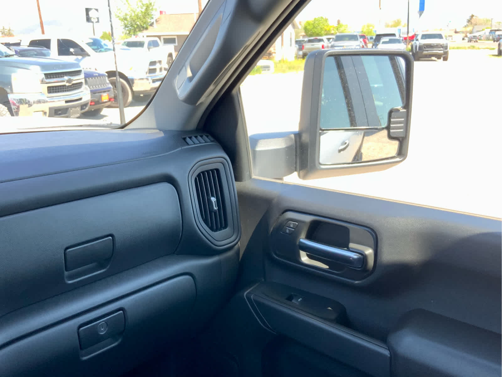 Thumbnail: 2026 GMC Sierra 2500 - 35