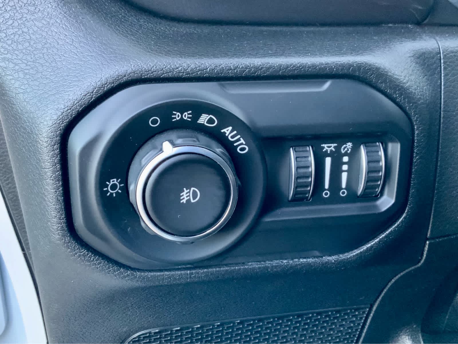 Thumbnail: 2021 Jeep Wrangler - 51