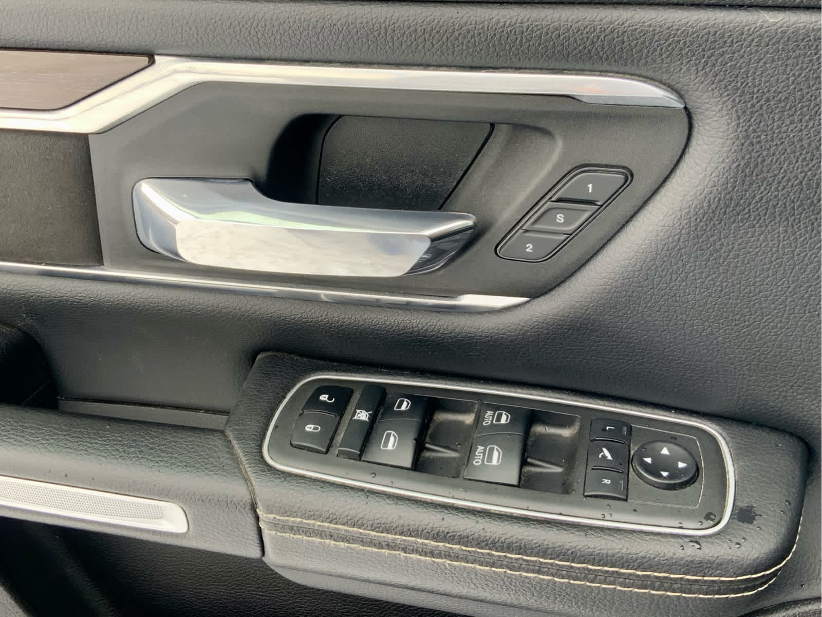 Thumbnail: 2022 RAM 1500 - 51