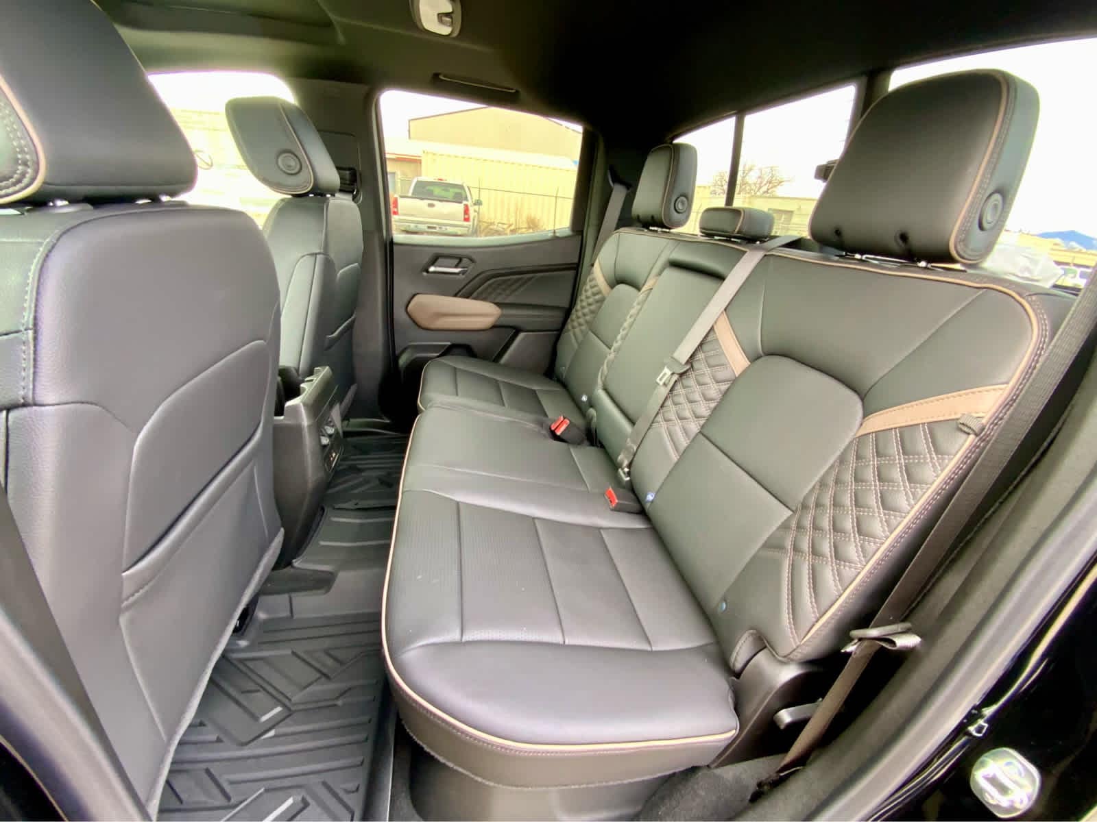 Thumbnail: 2026 GMC Canyon - 26