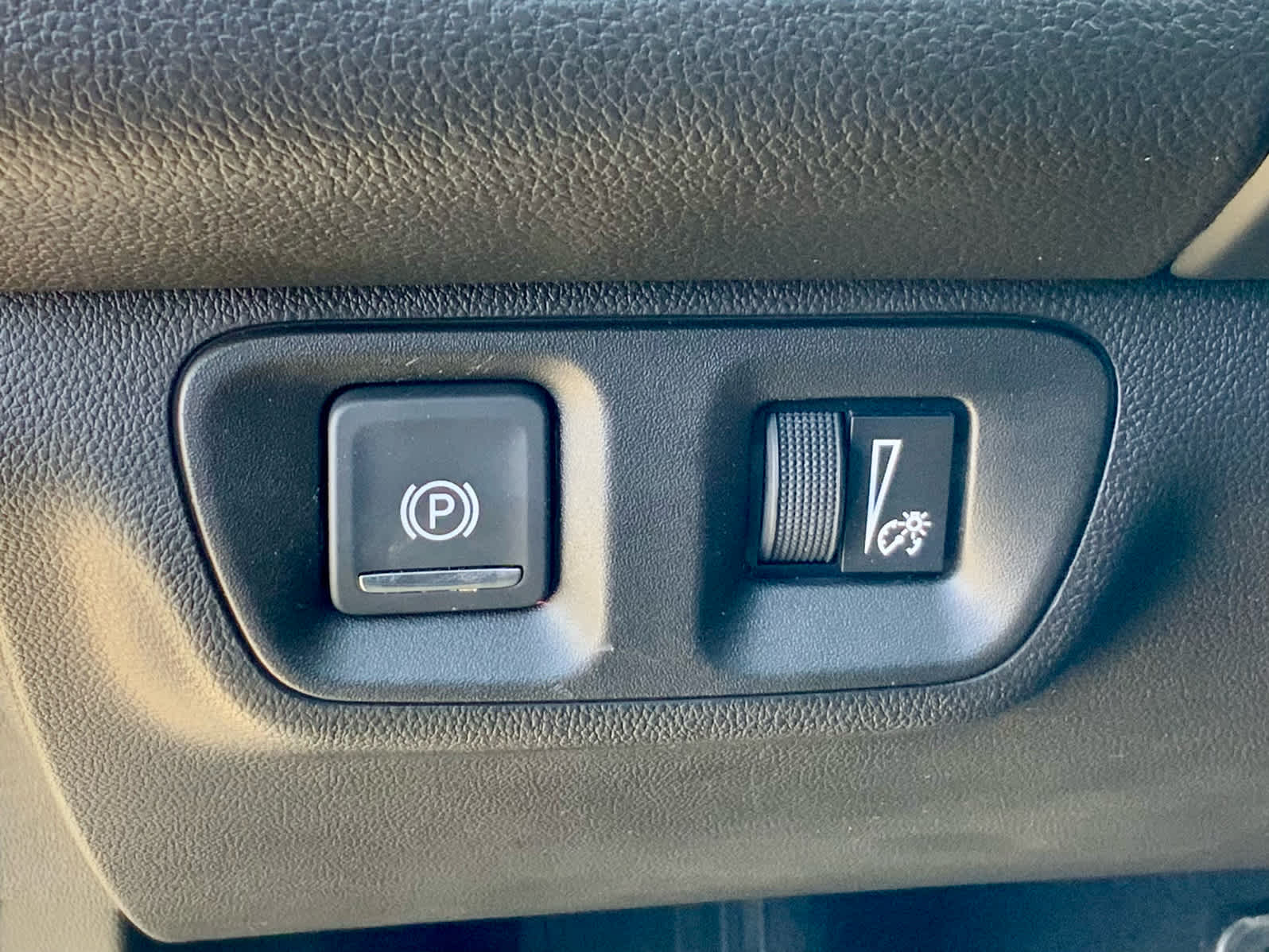 Thumbnail: 2019 GMC Acadia - 47