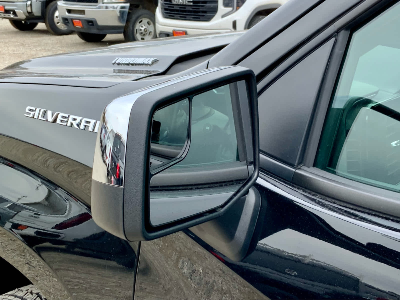 Thumbnail: 2026 Chevrolet Silverado 1500 - 16