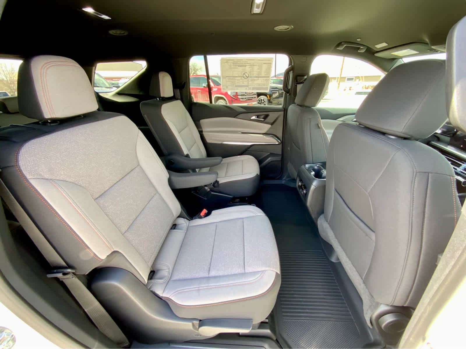 Thumbnail: 2026 Chevrolet Traverse - 26