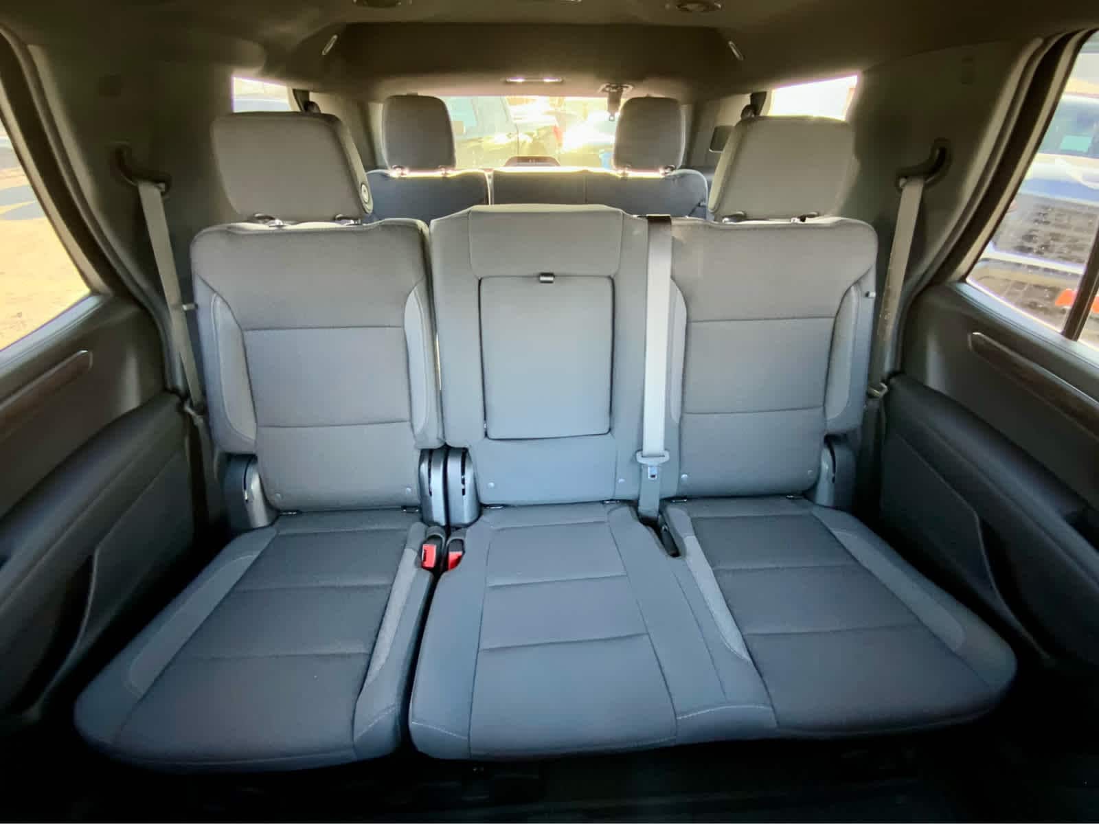 Thumbnail: 2025 Chevrolet Tahoe - 27