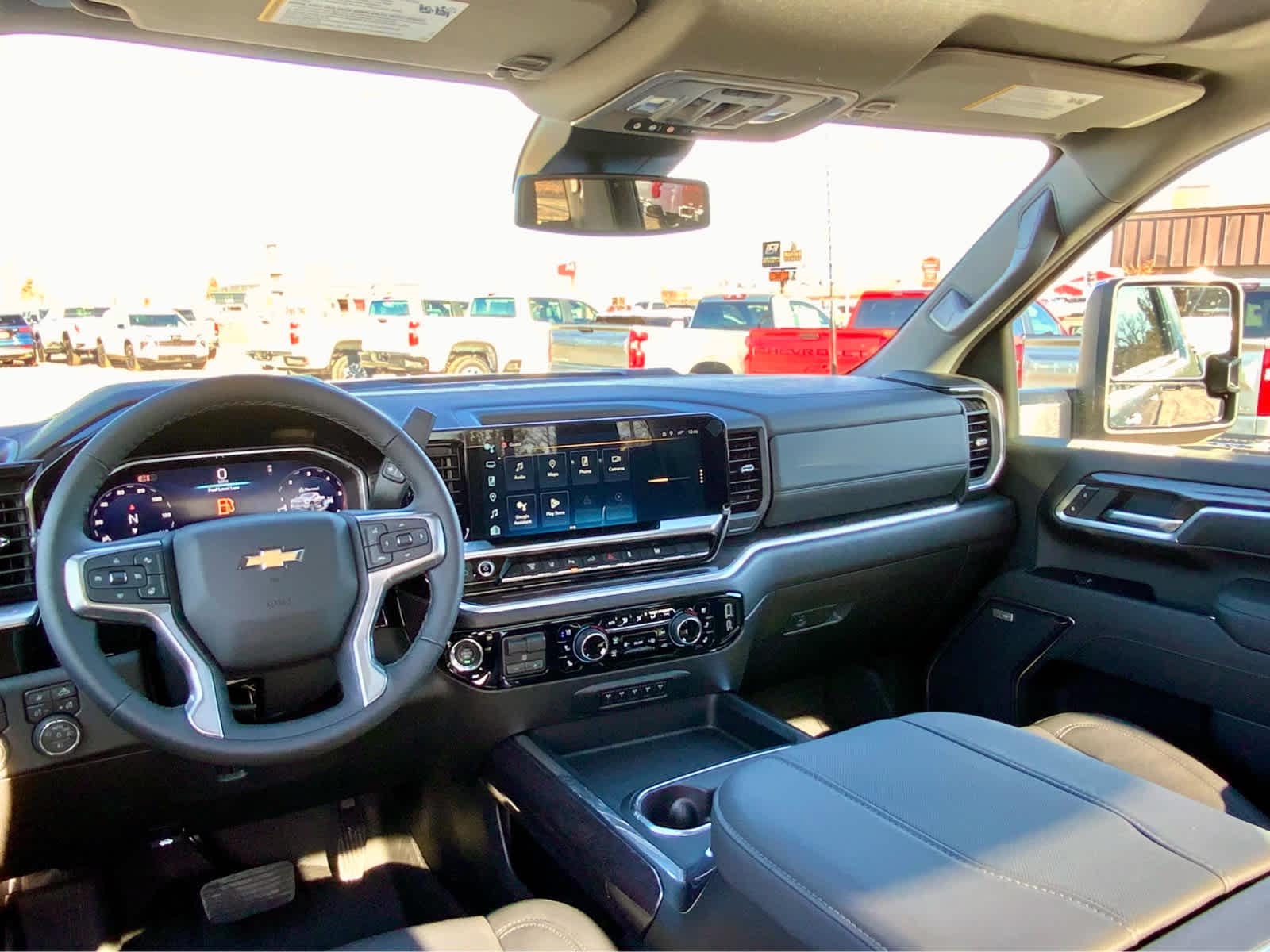 Thumbnail: 2026 Chevrolet Silverado 3500 - 44