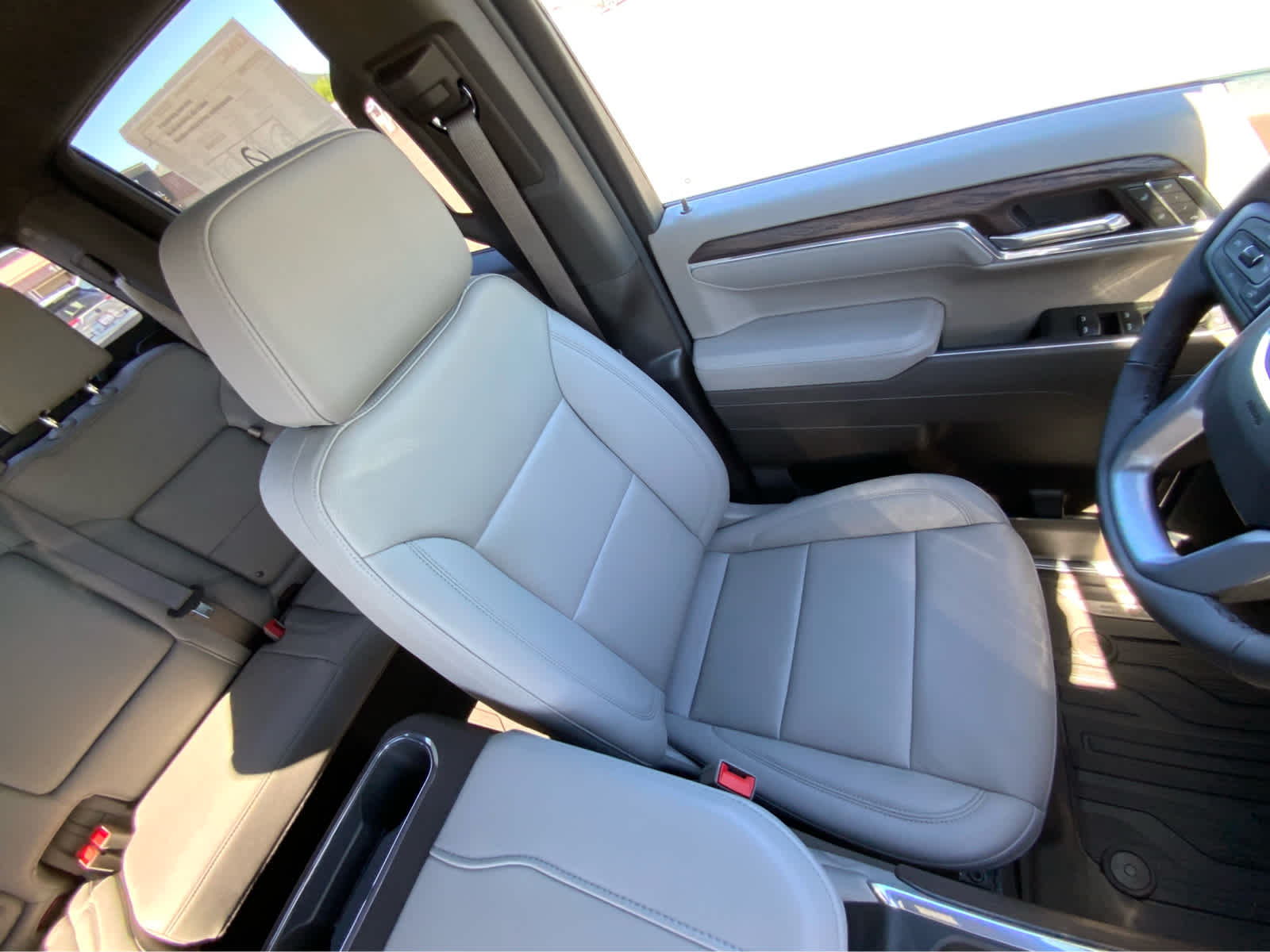 Thumbnail: 2025 GMC Sierra 1500 - 32