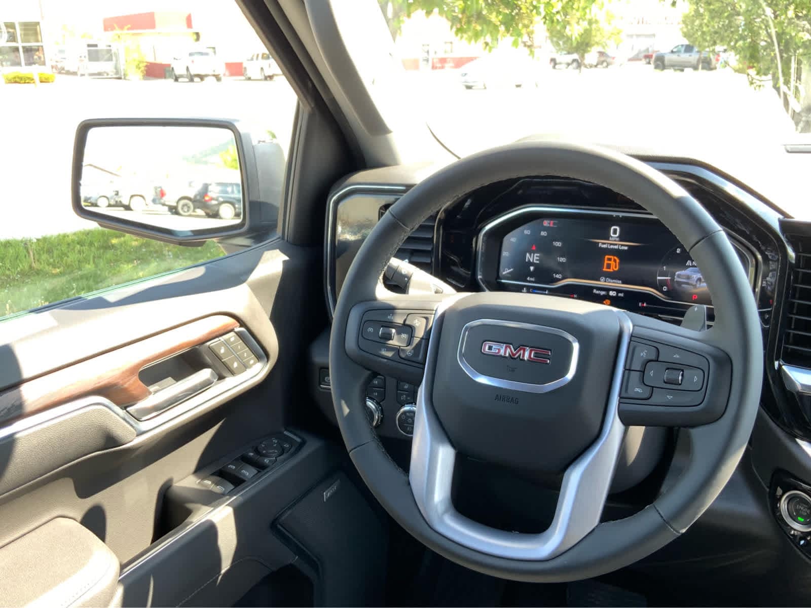 2025 GMC Sierra 1500 SLT 43