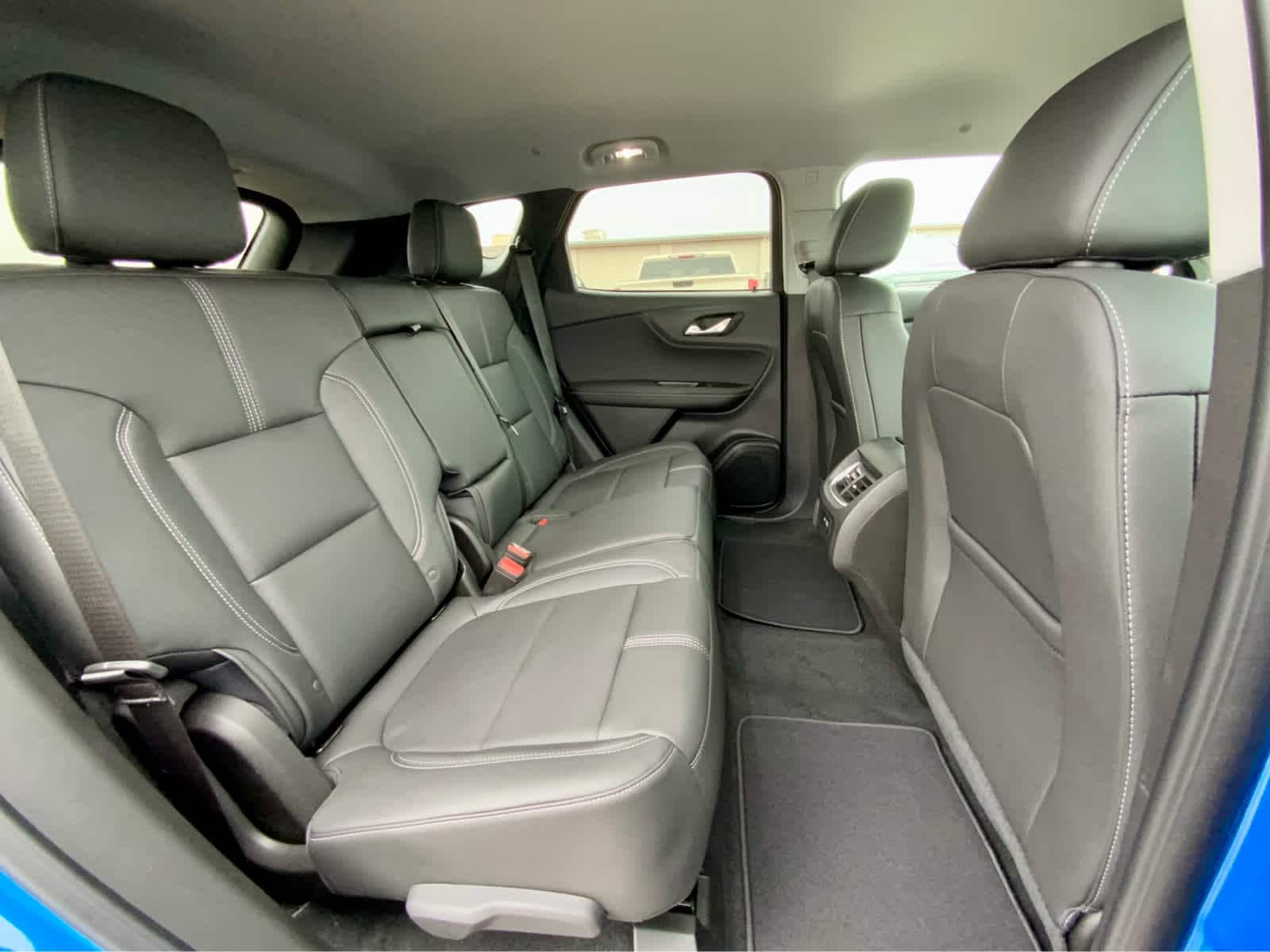 Thumbnail: 2025 Chevrolet Blazer - 27