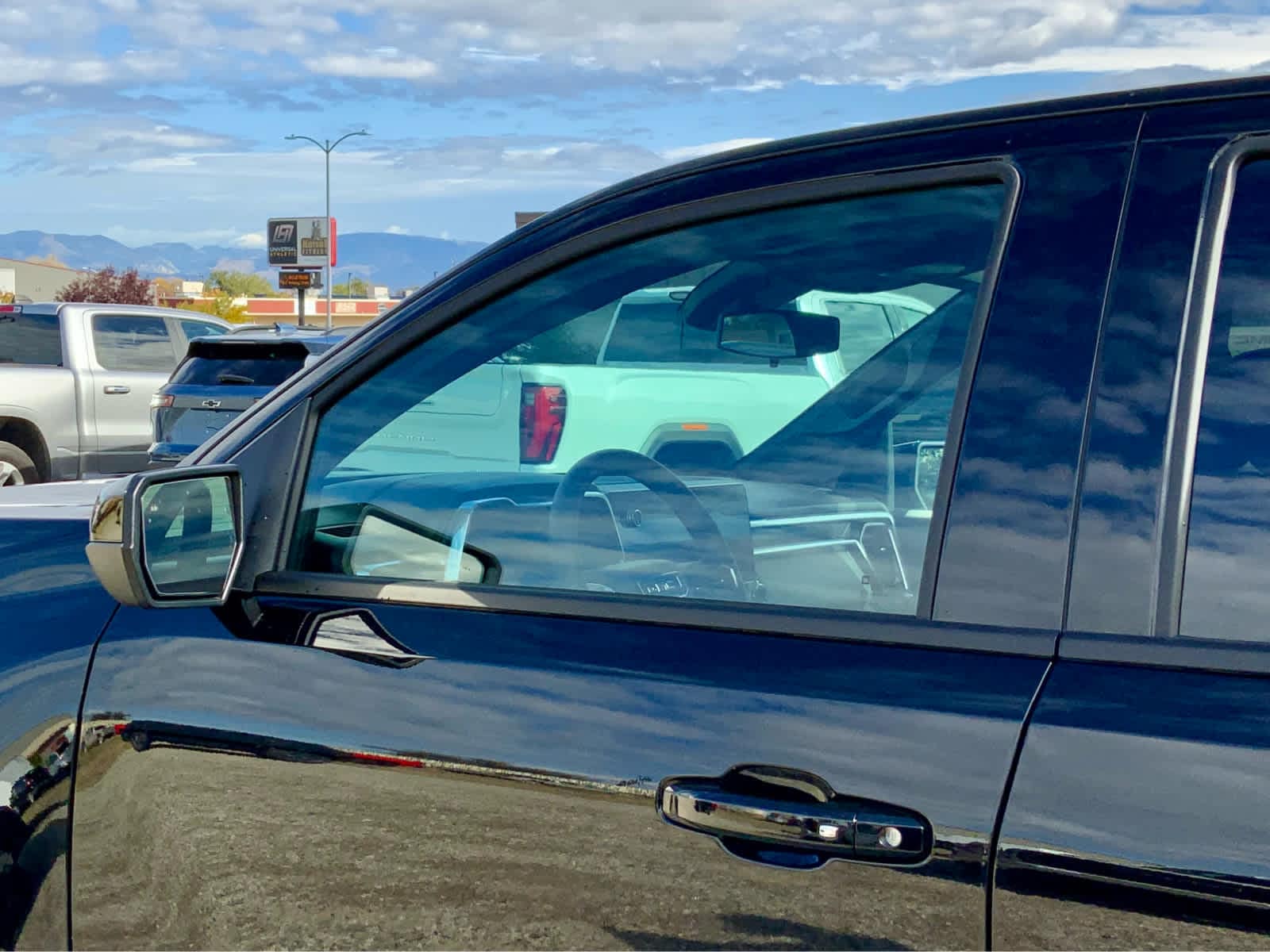 Thumbnail: 2026 GMC Canyon - 12