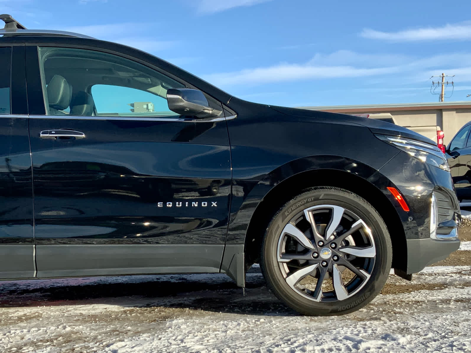 Thumbnail: 2022 Chevrolet Equinox - 9