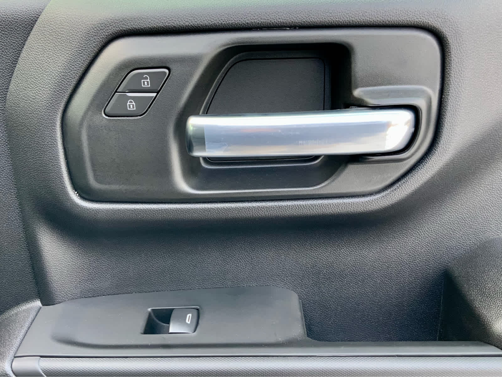 Thumbnail: 2026 Chevrolet Silverado 1500 - 50