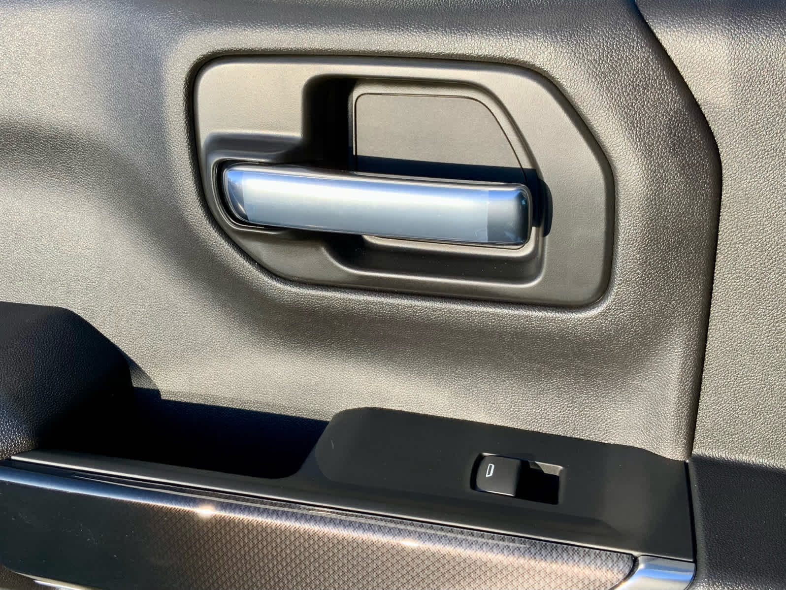 Thumbnail: 2026 Chevrolet Silverado 1500 - 50