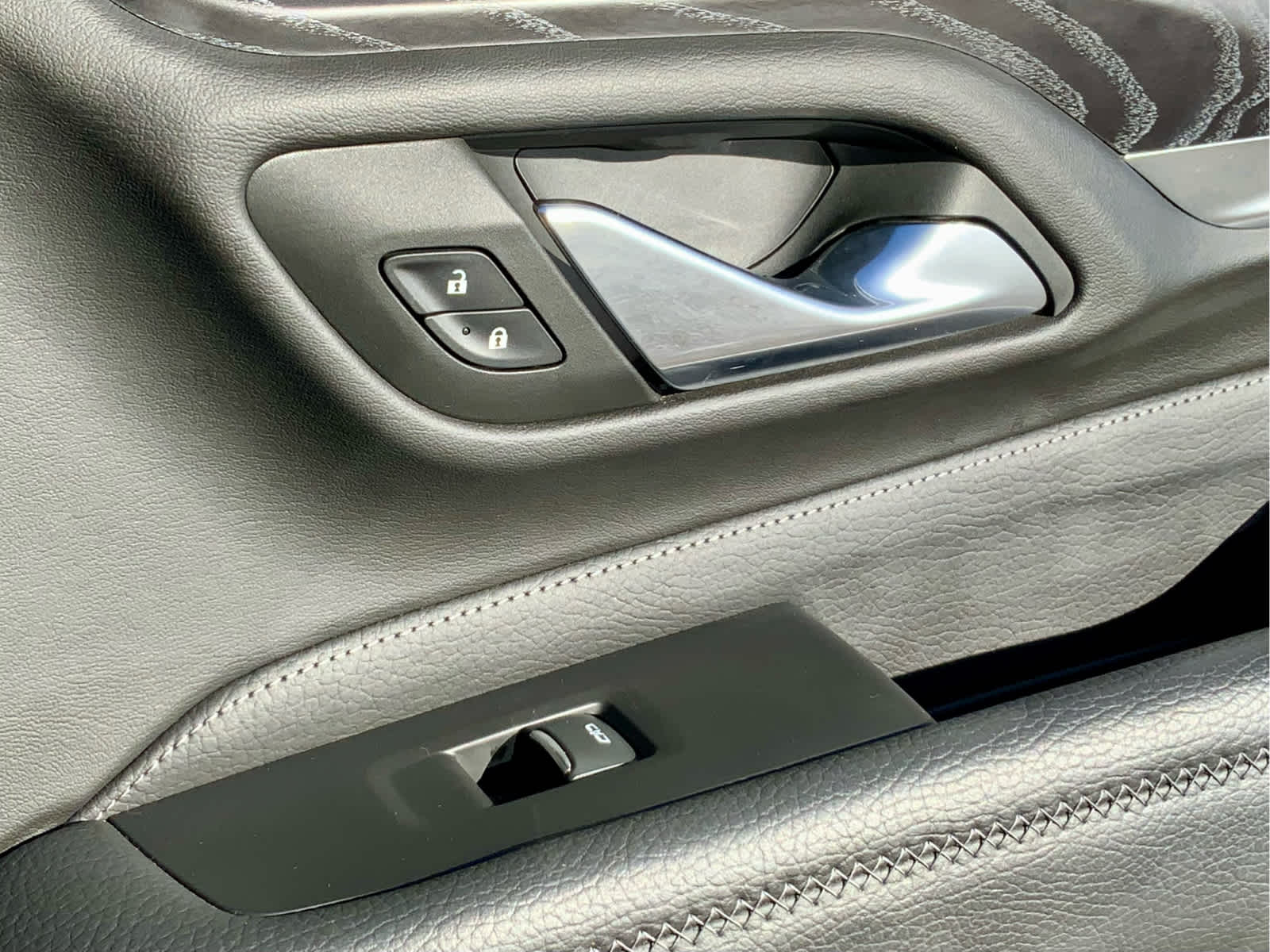 Thumbnail: 2023 GMC Yukon - 50