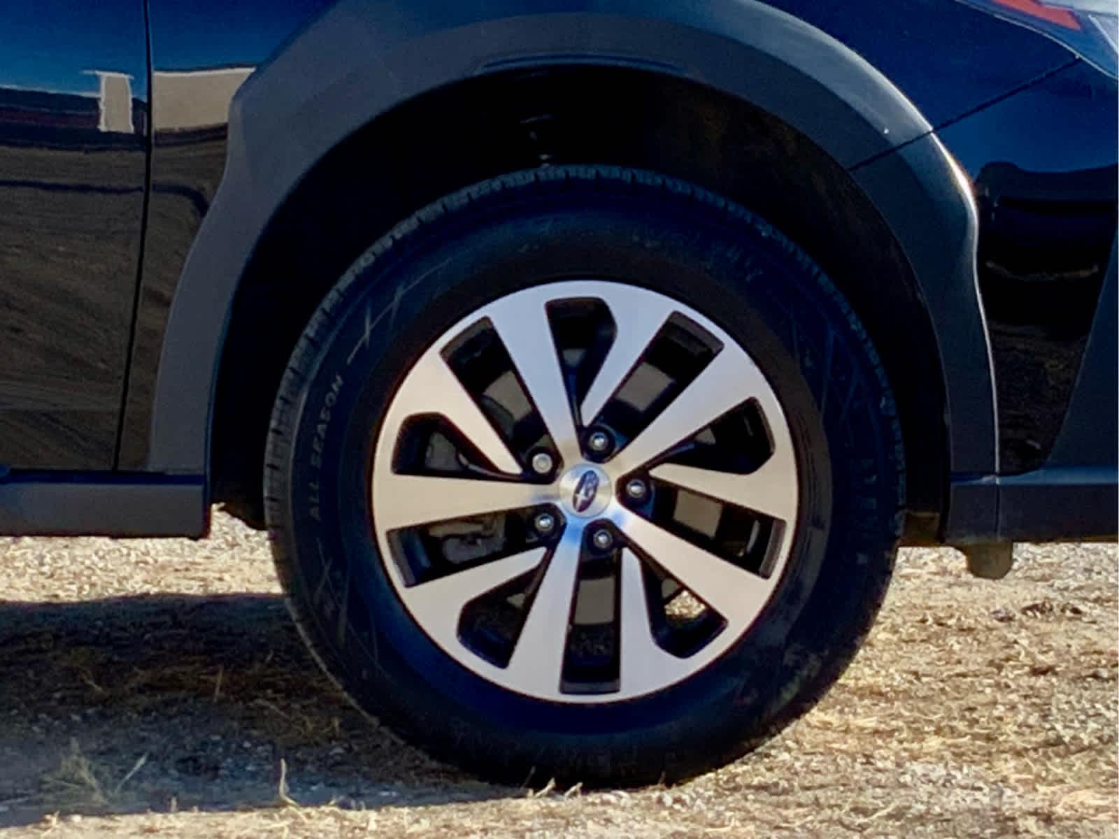 Thumbnail: 2023 Subaru Outback - 17