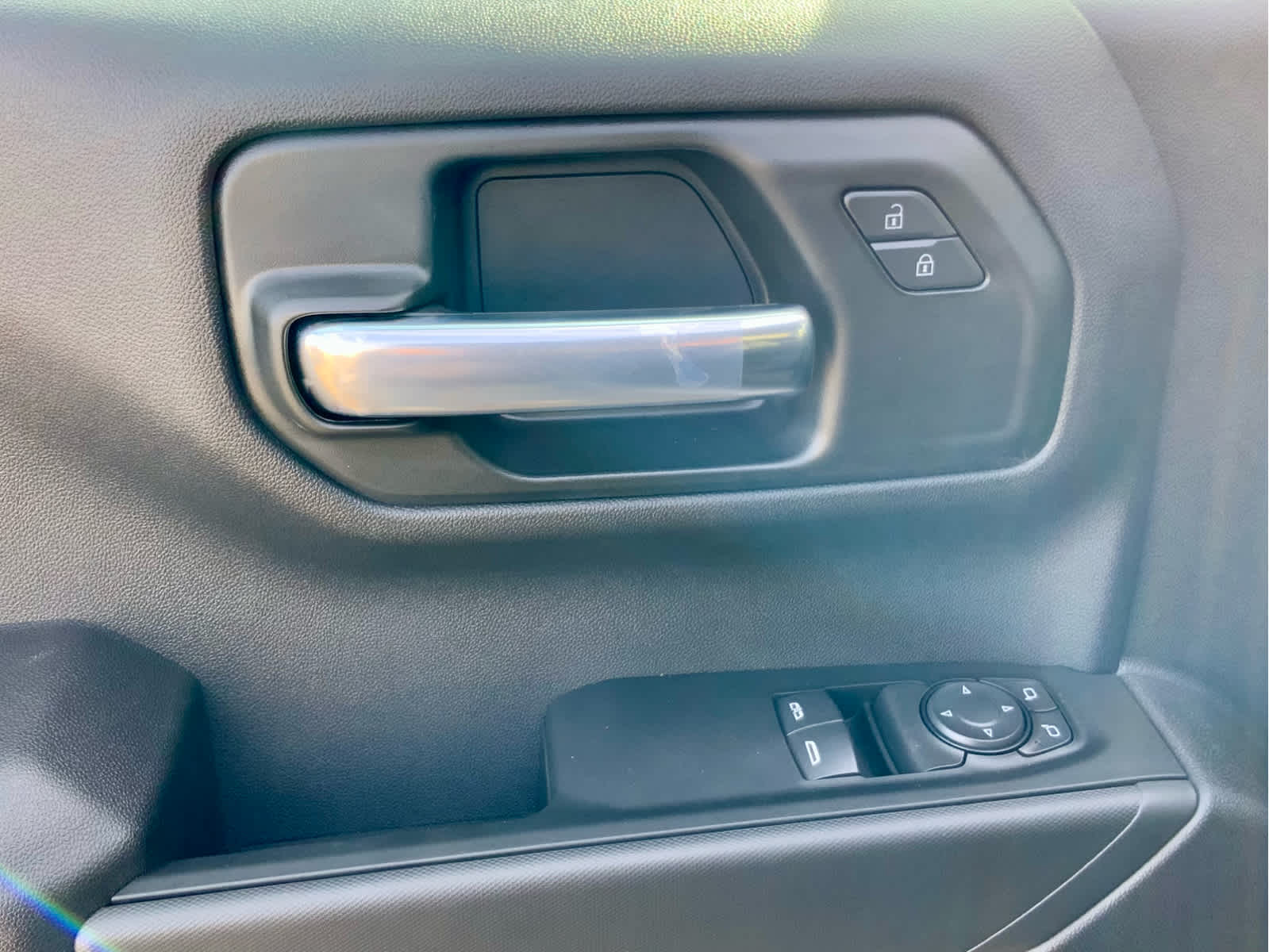 Thumbnail: 2026 Chevrolet Silverado 1500 - 44