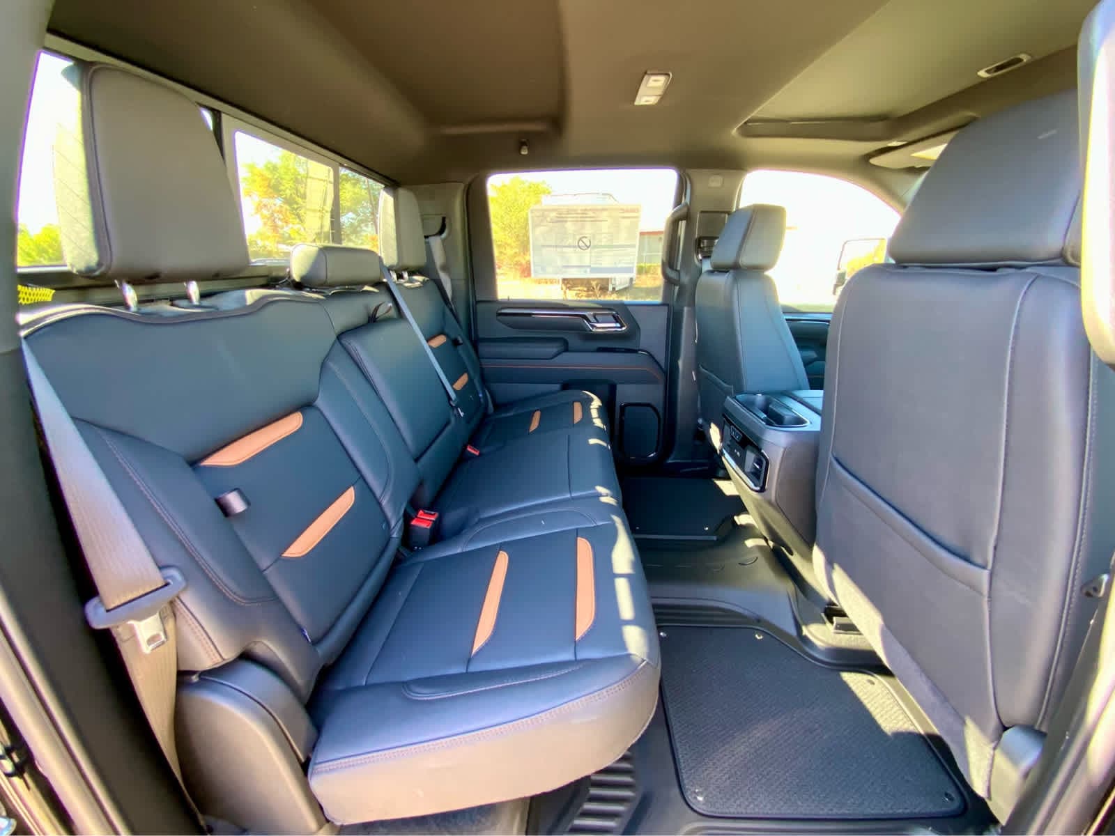 Thumbnail: 2026 GMC Sierra 2500 - 33