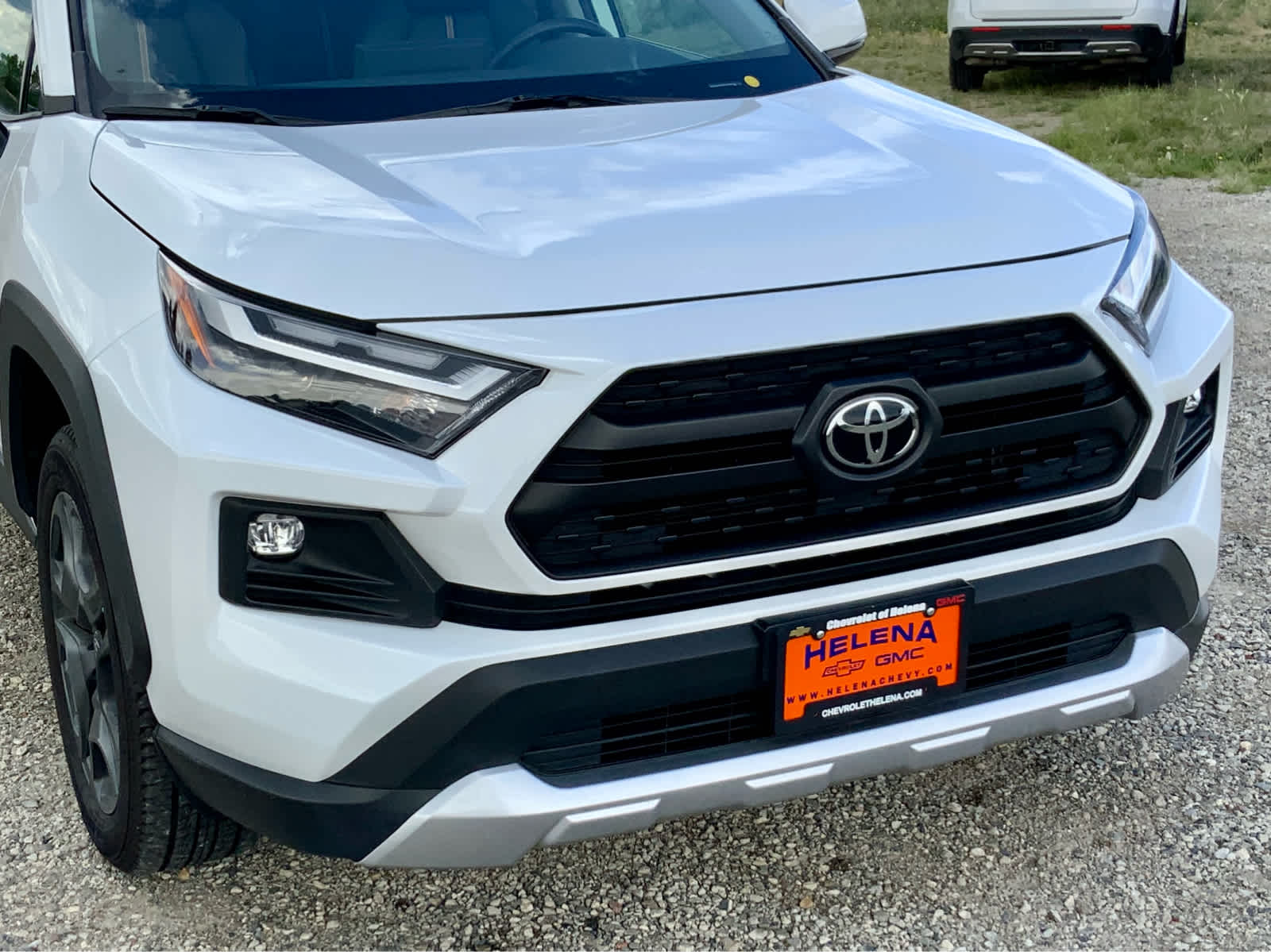 Thumbnail: 2022 Toyota RAV4 - 12