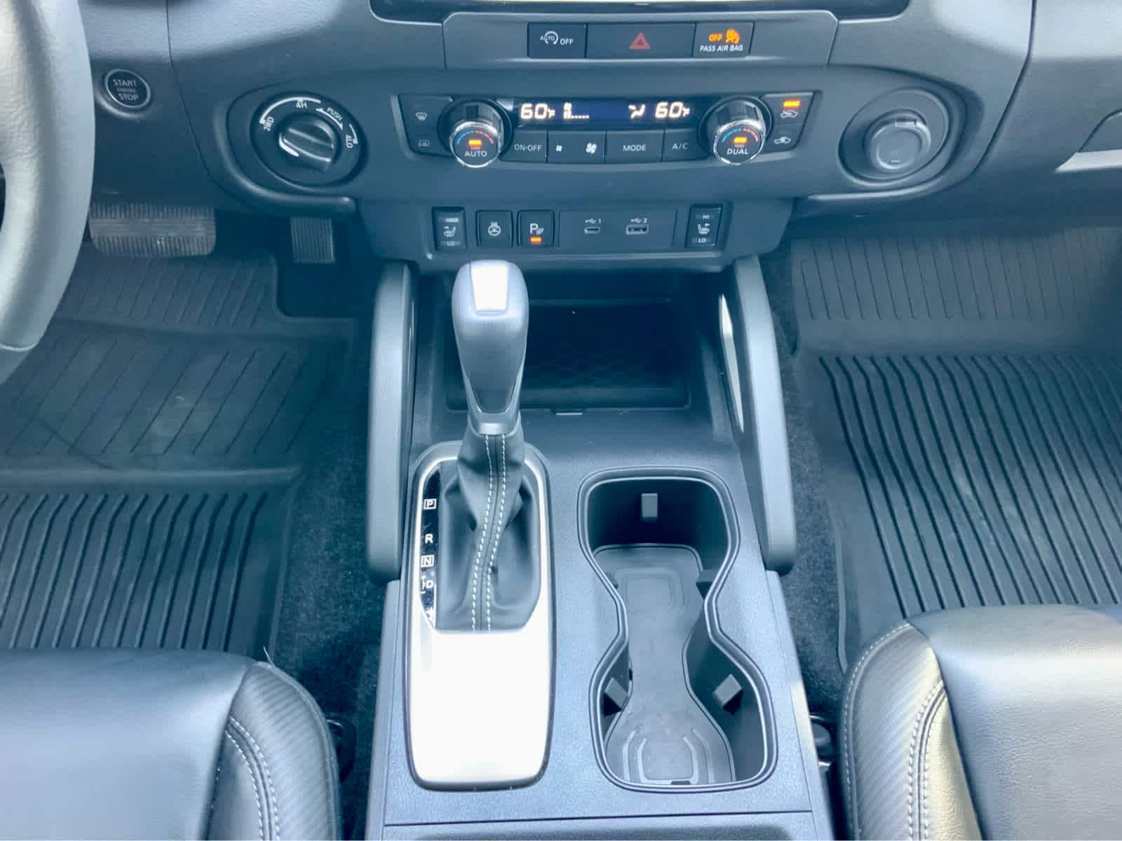 Thumbnail: 2024 Nissan Frontier - 42