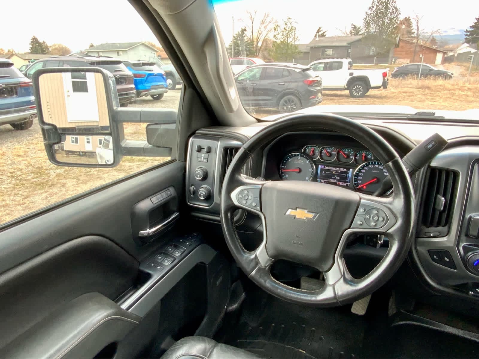 Thumbnail: 2015 Chevrolet Silverado 3500 - 38