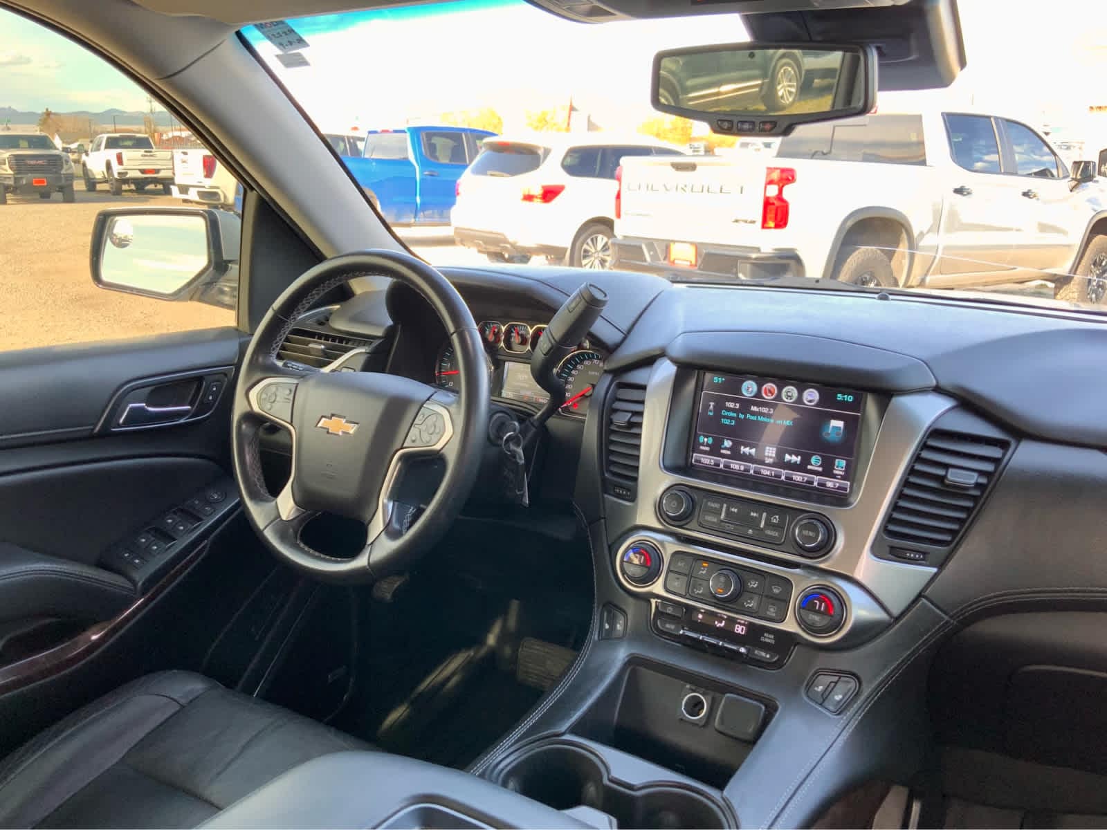 Thumbnail: 2019 Chevrolet Tahoe - 38