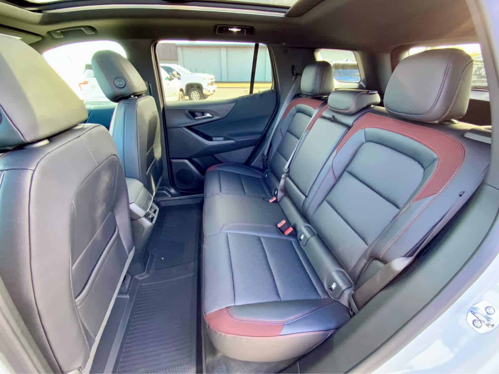 Thumbnail: 2026 Chevrolet Equinox - 29