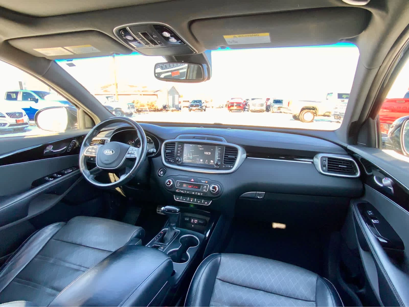 Thumbnail: 2019 Kia Sorento - 33