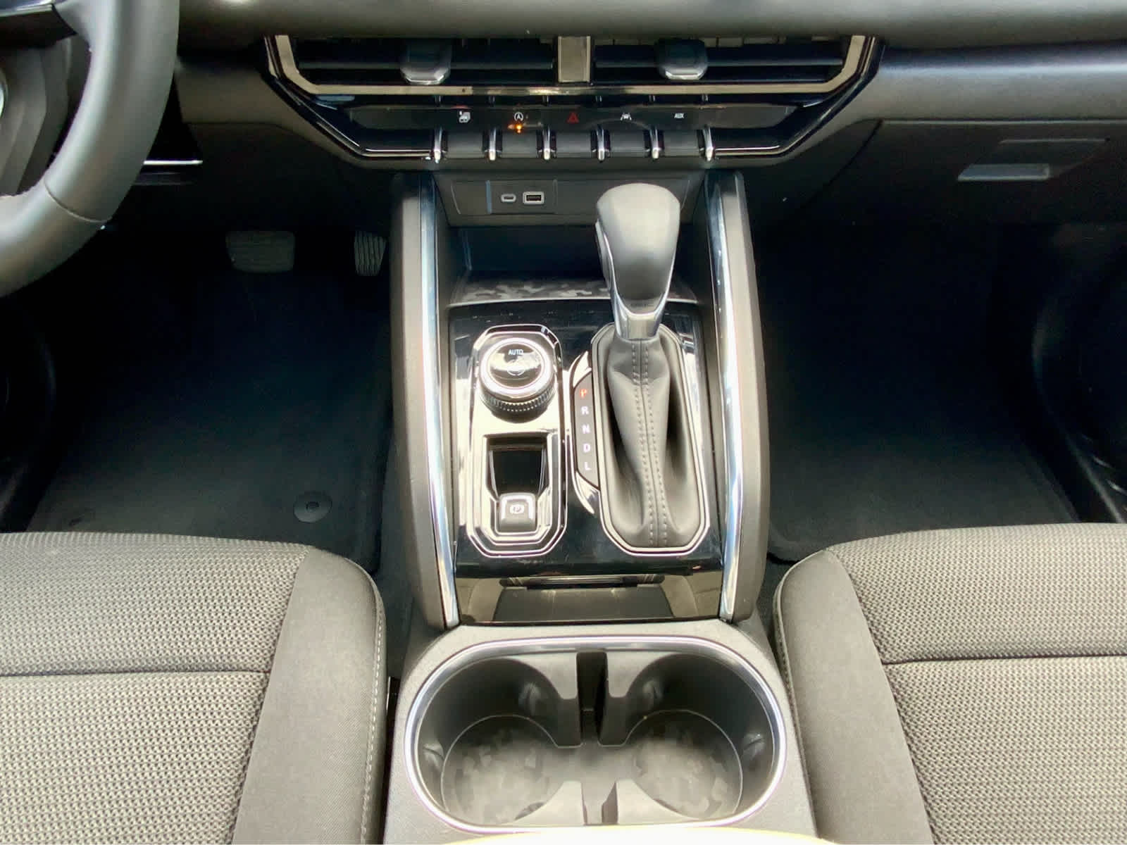 Thumbnail: 2025 GMC Canyon - 48