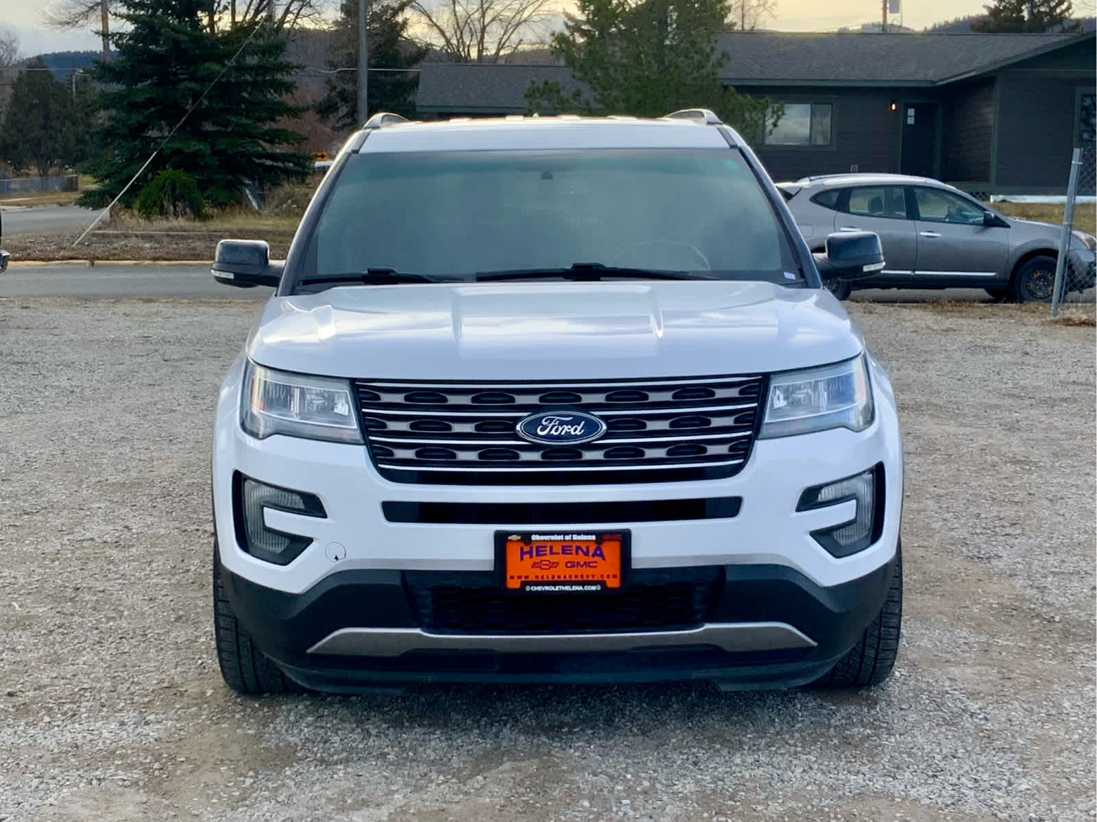 Thumbnail: 2017 Ford Explorer - 8