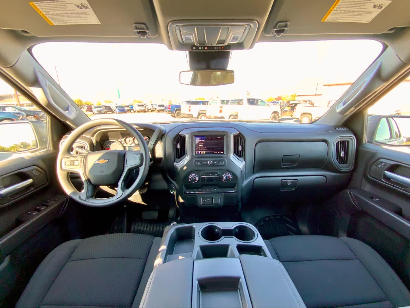 Thumbnail: 2026 Chevrolet Silverado 1500 - 32