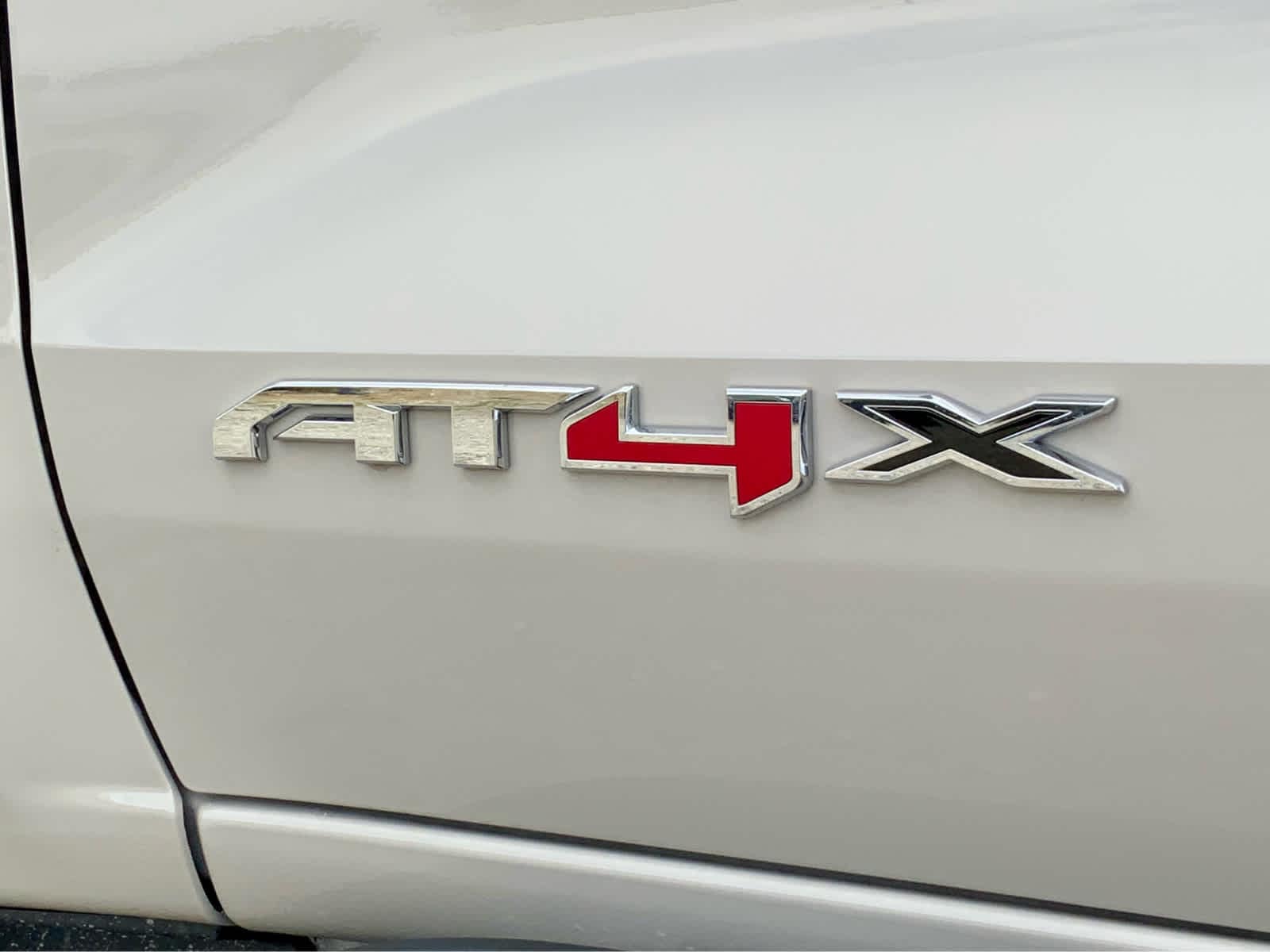 Thumbnail: 2026 GMC Canyon - 25