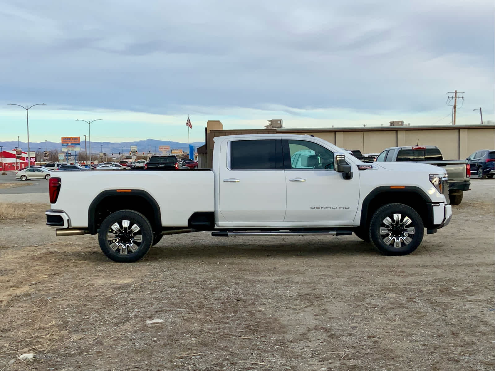 Thumbnail: 2026 GMC Sierra 3500 - 6