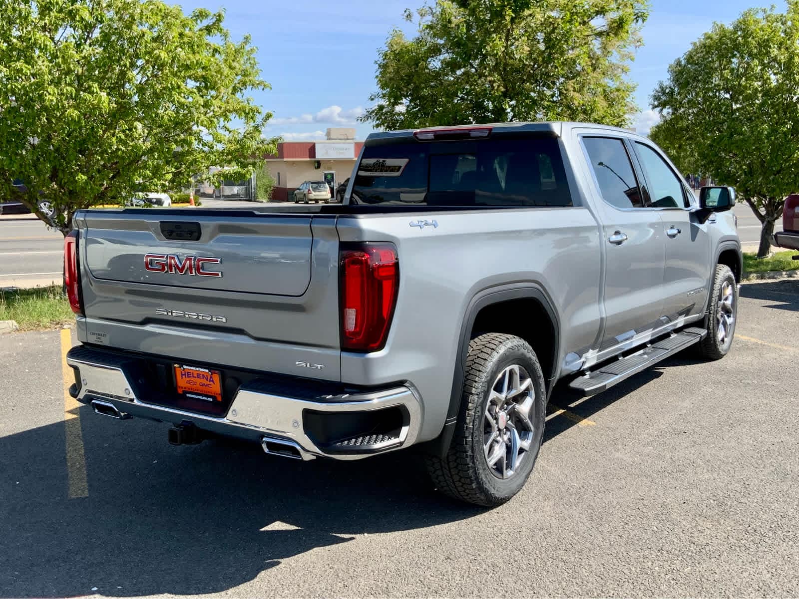 2025 GMC Sierra 1500 SLT 5