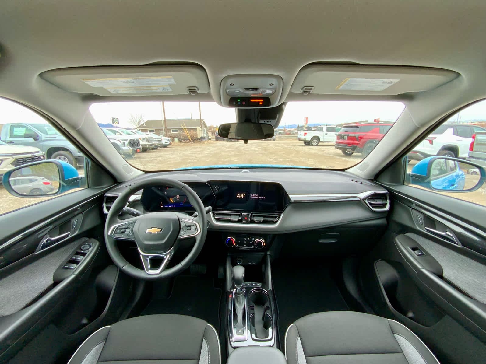 Thumbnail: 2026 Chevrolet TrailBlazer - 31