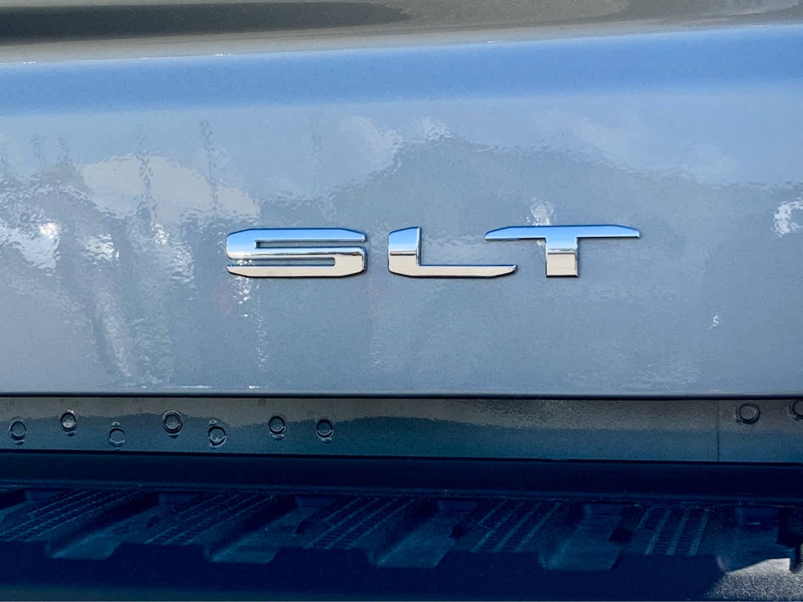 2025 GMC Sierra 1500 SLT 28