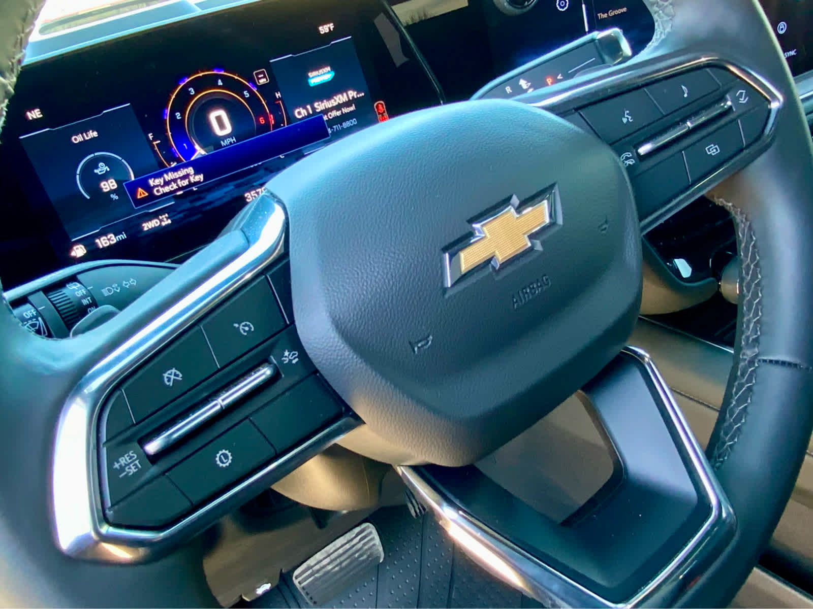 Thumbnail: 2025 Chevrolet Tahoe - 38