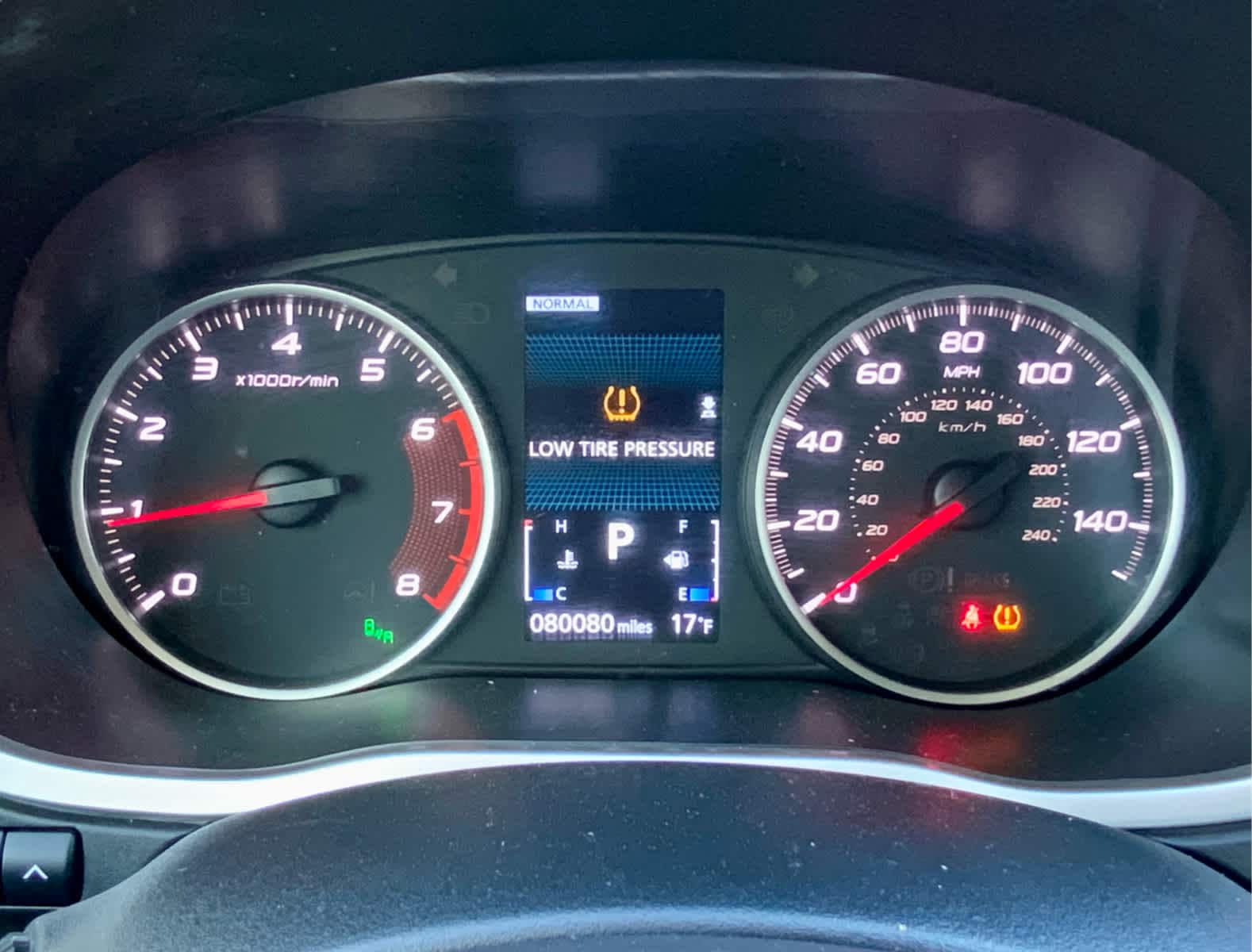 Thumbnail: 2022 Mitsubishi Eclipse Cross - 36