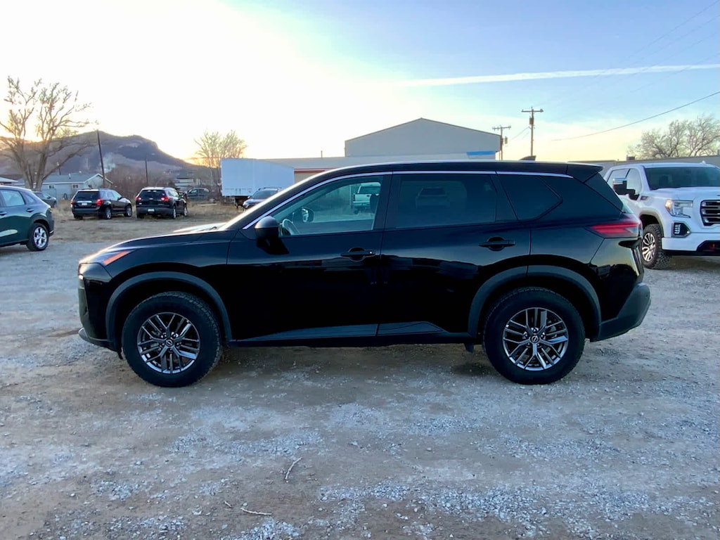 Used 2023 Nissan Rogue S SUV