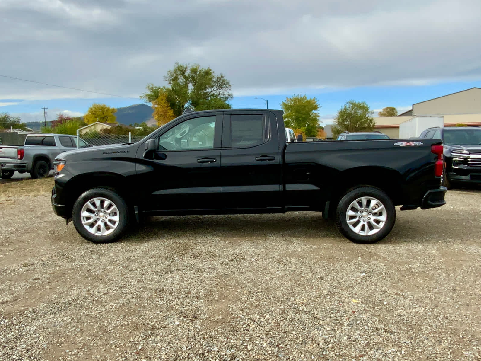 Thumbnail: 2026 Chevrolet Silverado 1500 - 3