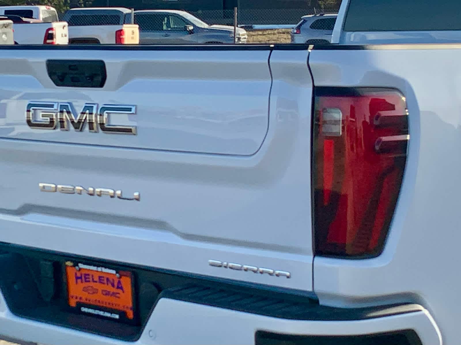 Thumbnail: 2026 GMC Sierra 2500 - 14