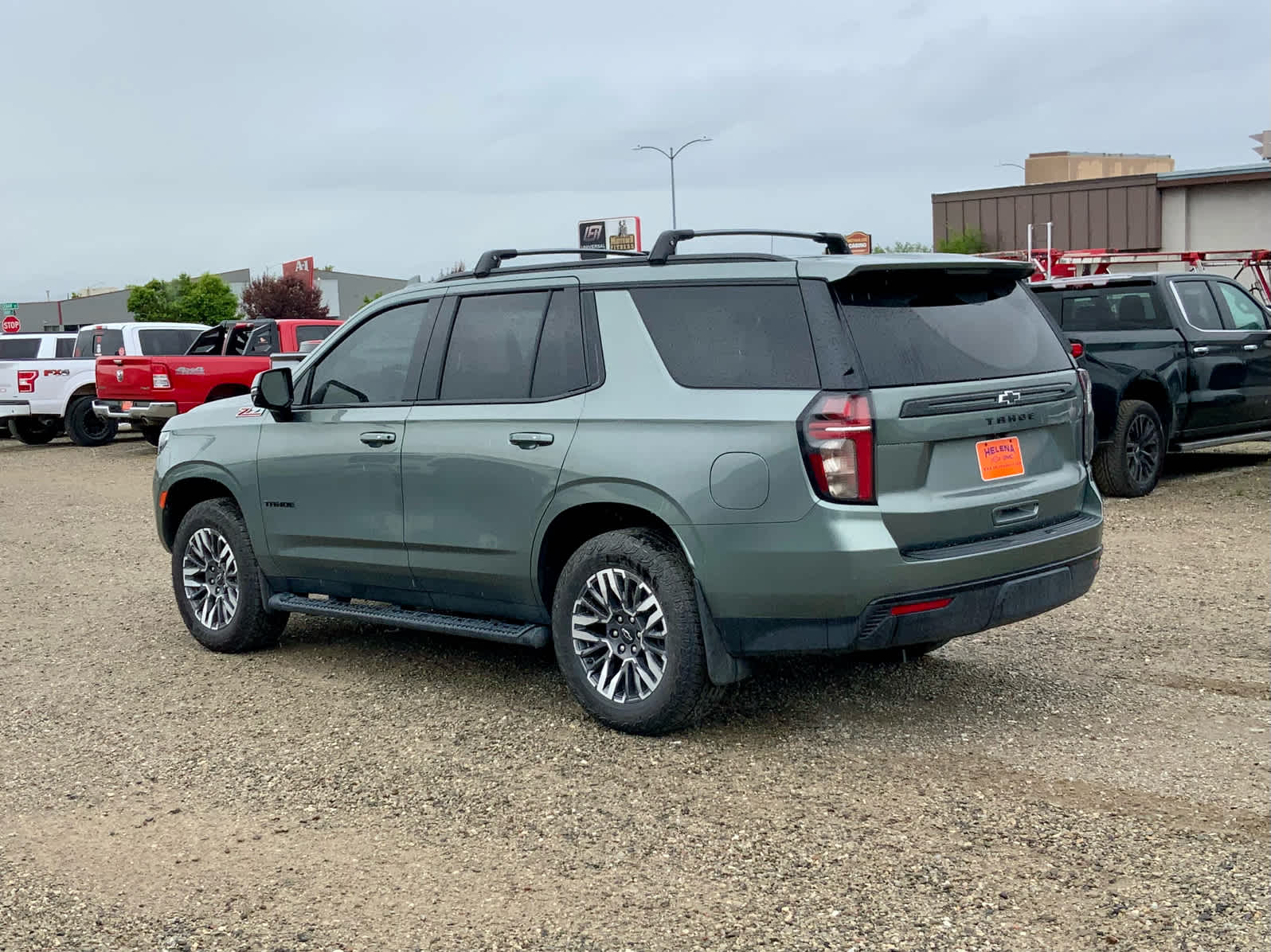 Thumbnail: 2024 Chevrolet Tahoe - 3