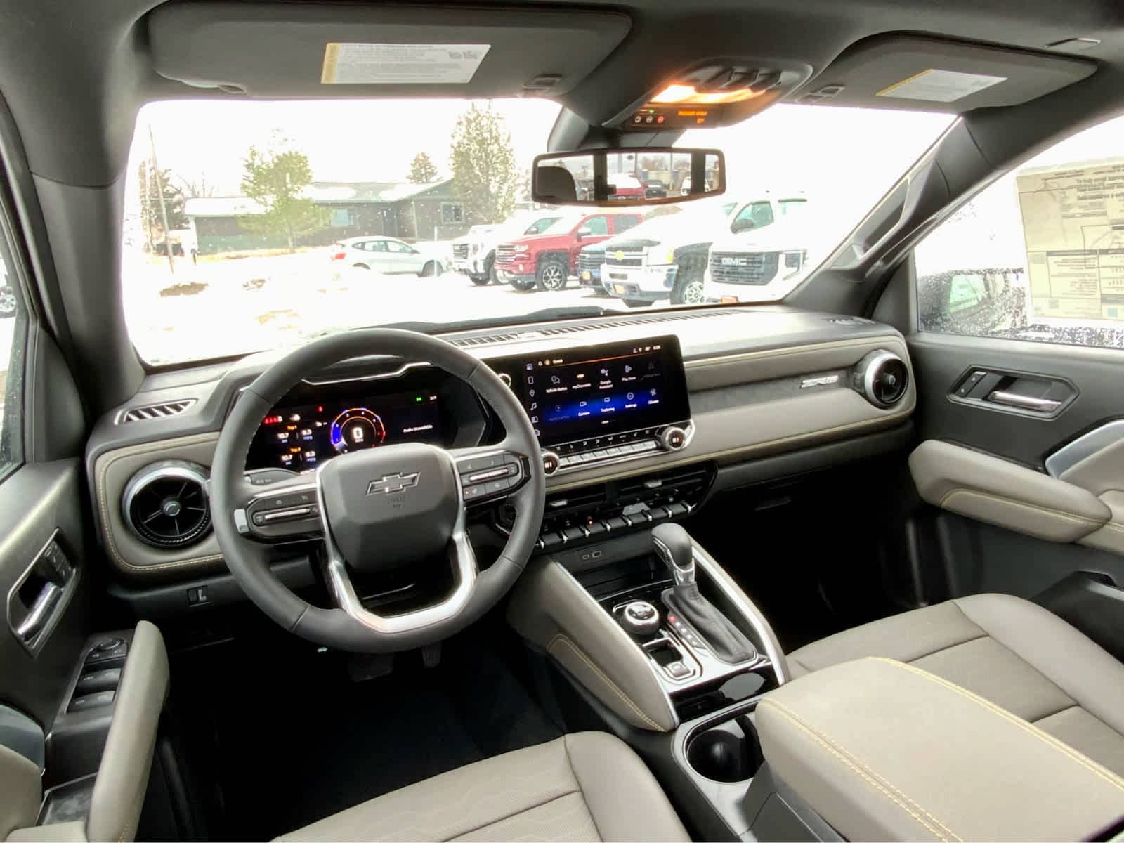 Thumbnail: 2026 Chevrolet Colorado - 32