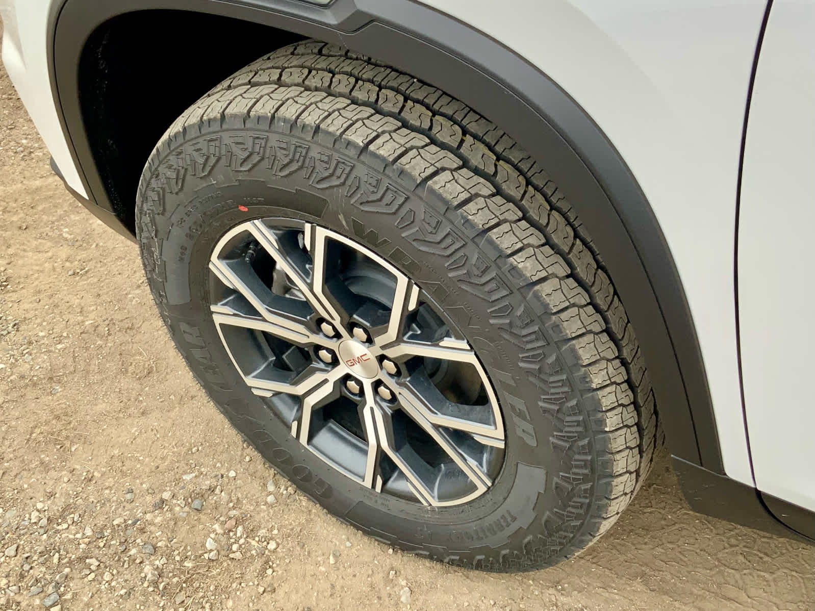 Thumbnail: 2026 GMC Acadia - 16