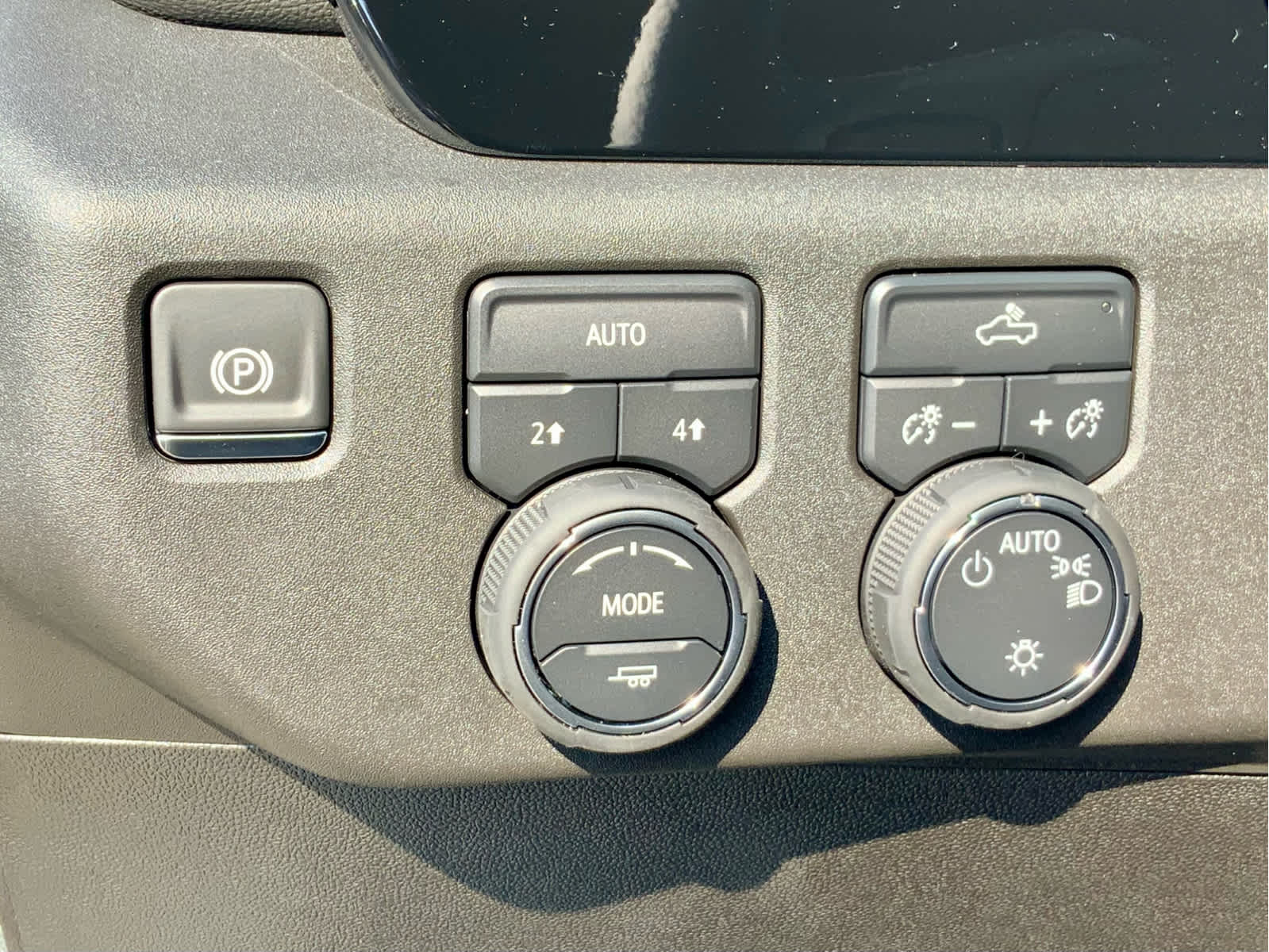 Thumbnail: 2026 Chevrolet Silverado 1500 - 50