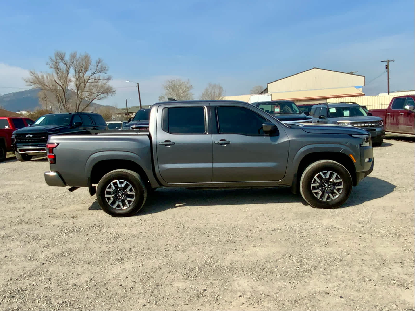 Thumbnail: 2024 Nissan Frontier - 6