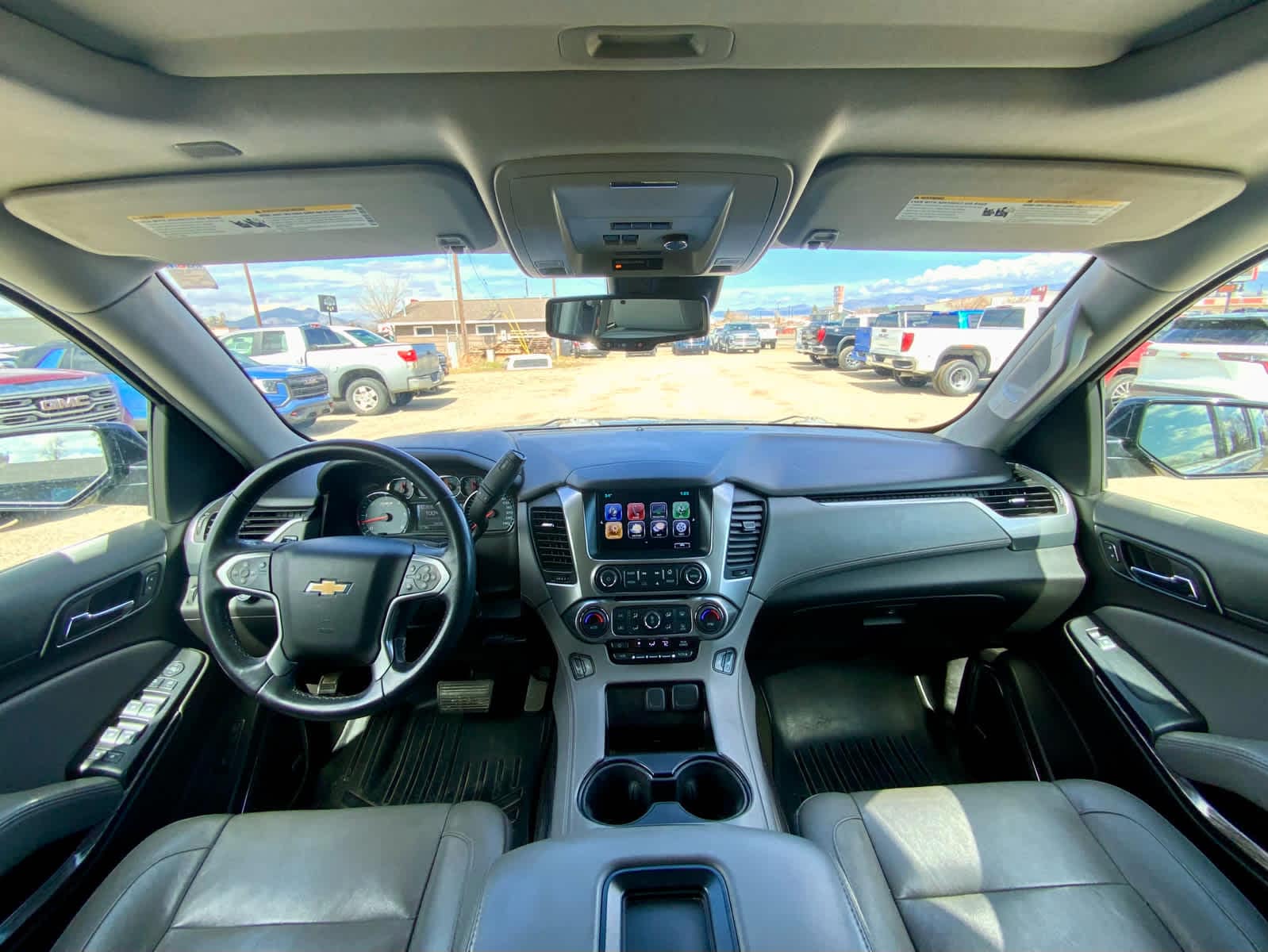 Thumbnail: 2017 Chevrolet Suburban - 33