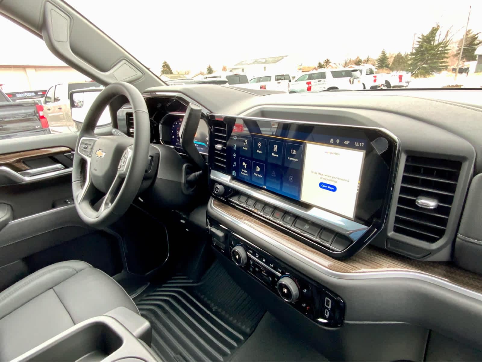 Thumbnail: 2026 Chevrolet Silverado 1500 - 44