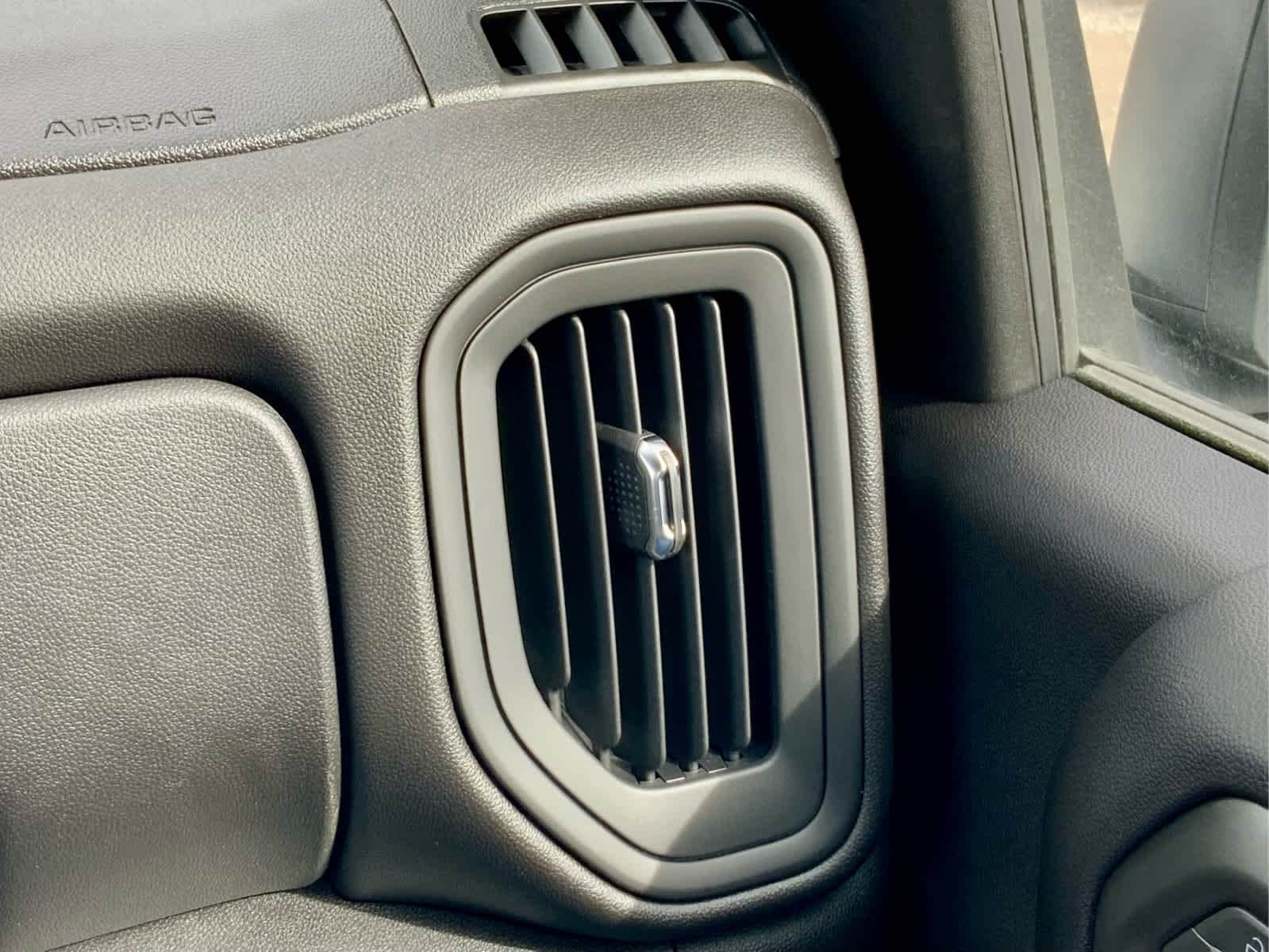 Thumbnail: 2026 GMC Sierra 3500 - 37