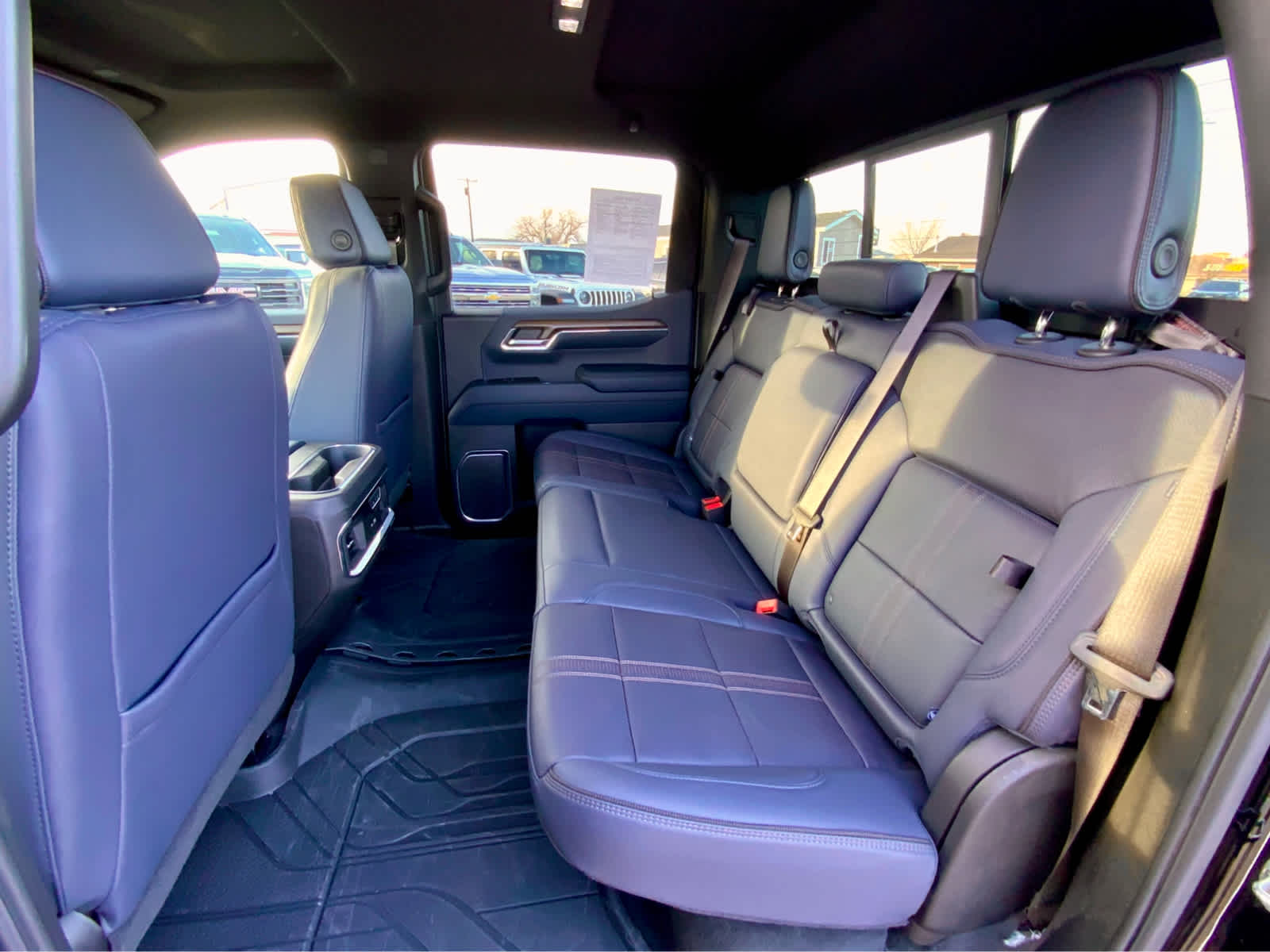 Thumbnail: 2024 Chevrolet Silverado 1500 - 26