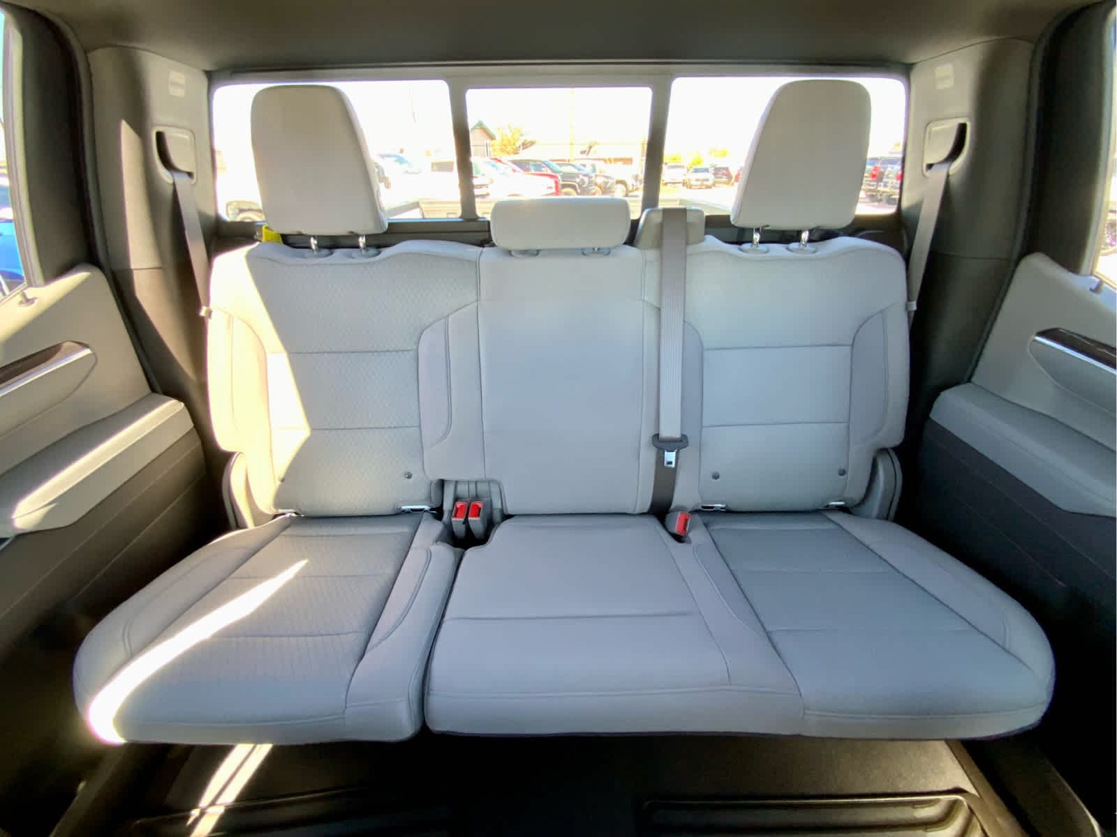 Thumbnail: 2026 Chevrolet Silverado 1500 - 34