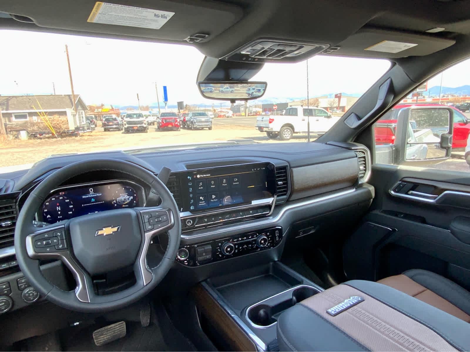 Thumbnail: 2026 Chevrolet Silverado 3500 - 36